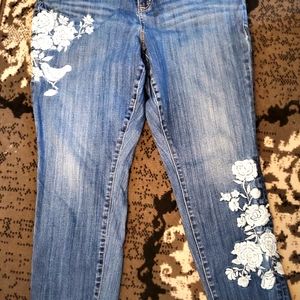 Torrid cropped  jeans